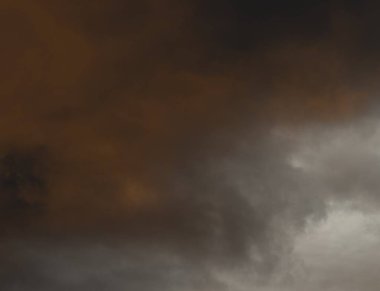 soyut grunge bulutlar, kopya alanı ile renkli arka plan