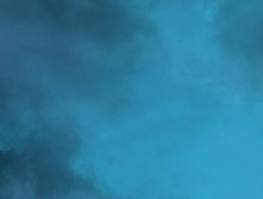 soyut grunge bulutlar, kopya alanı ile renkli arka plan