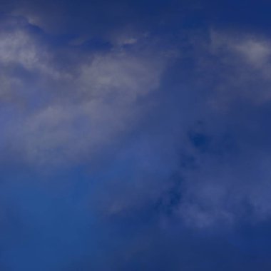 soyut grunge bulutlar, kopya alanı ile renkli arka plan