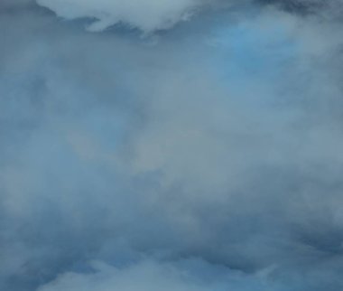 soyut grunge bulutlar, kopya alanı ile renkli arka plan