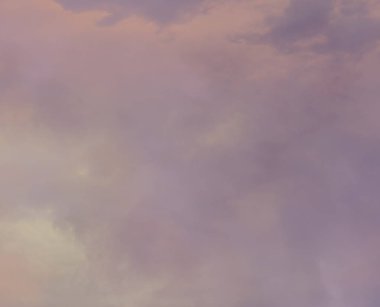 soyut grunge bulutlar, kopya alanı ile renkli arka plan