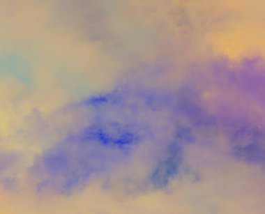 soyut grunge bulutlar, kopya alanı ile renkli arka plan