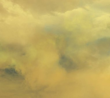 soyut grunge bulutlar, kopya alanı ile renkli arka plan