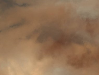 soyut grunge bulutlar, kopya alanı ile renkli arka plan