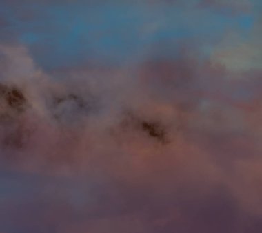 soyut grunge bulutlar, kopya alanı ile renkli arka plan