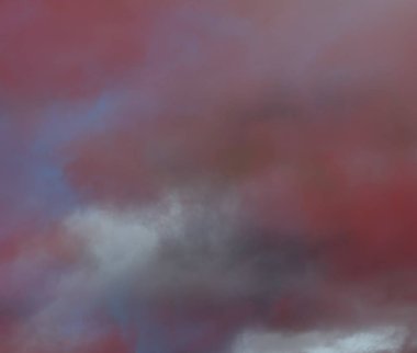 soyut grunge bulutlar, kopya alanı ile renkli arka plan