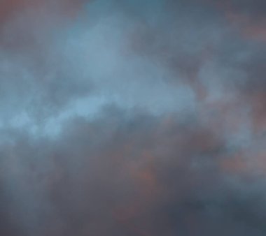 soyut grunge bulutlar, kopya alanı ile renkli arka plan