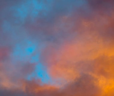 bulutlu soyut renkli arkaplan