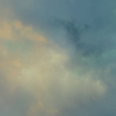 bulutlu soyut renkli arkaplan