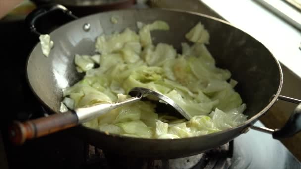 Chef Stir Fried Cabbage Chinese Food — Stock Video