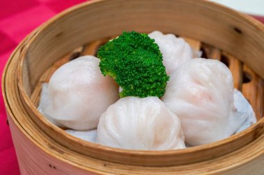 Bir Çin sabah çayı Dim Sum, Buharda karides köftesi