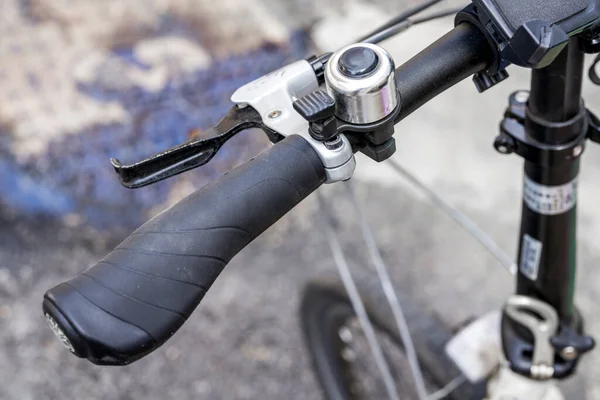 Close Handlebar Bicycle Front — Stock Photo, Image