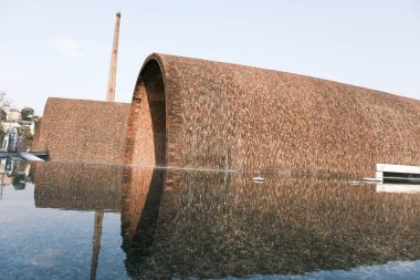 Jingdezhen, Jiangxi, Çin 'deki İmparatorluk Fırını Müzesi' nin mimarisine yakından bakın.