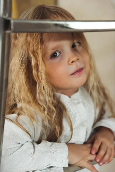 Портрет Блондинки Маленької Дівчинки — стокове фото