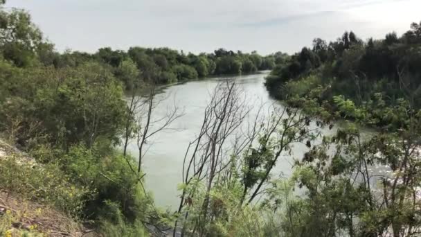 Meksika Sınır Bölgesi Yakınındaki Rio Grande Nehri Görünümü — Stok video