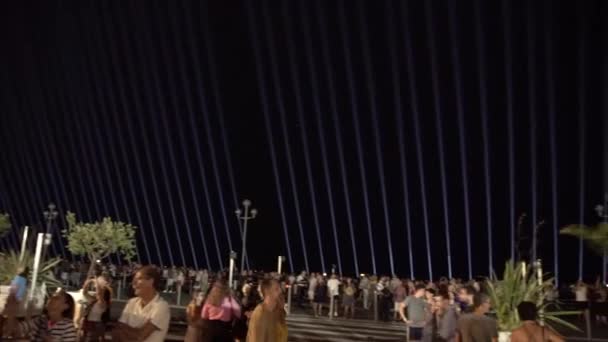 Toon van lichten in Parijs bij nacht — Stockvideo