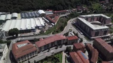 Bir dron İtalya uçar