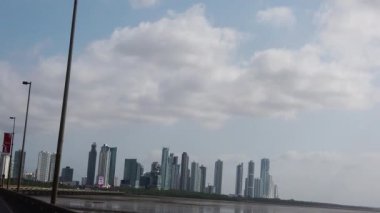 Şehir merkezine doğru okyanus 2 sürüş