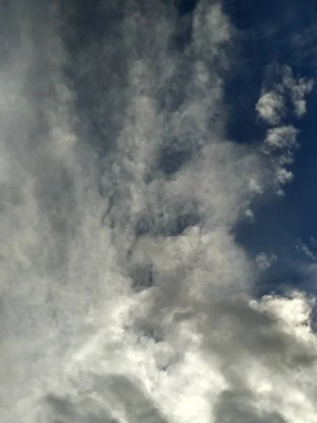 Tempestade dramática céu nublado — Fotografia de Stock