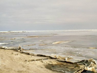 Ukrayna'da donmuş nehir