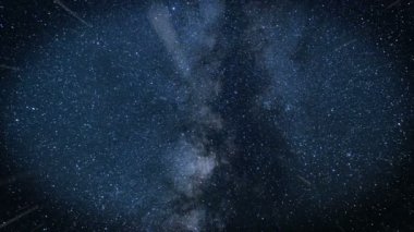 Uçan ile uzayda yıldız alanlar. mavi