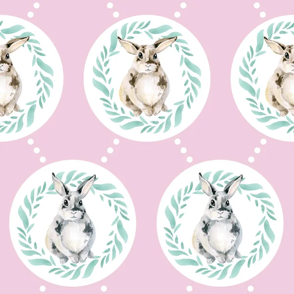 Patrón sin costuras con un lindo conejo en una corona de hojas. Un buen conejito sobre un fondo rosa. en círculos — Foto de Stock