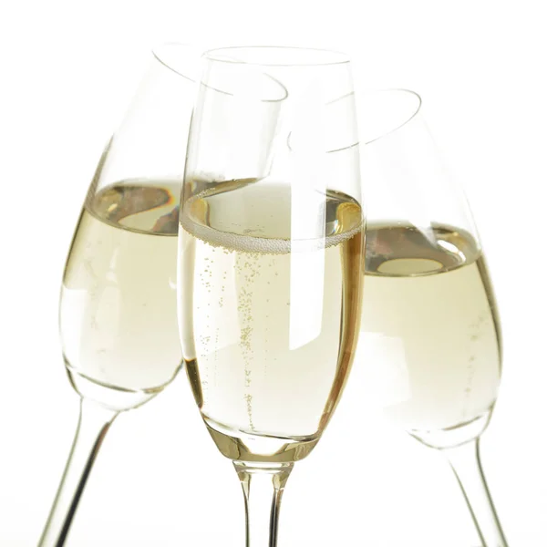 Köpüklü şarap veya şampanya ile birlikte kadeh ve kutlamak