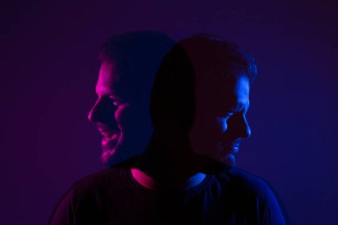 Sevinç ve acı, çift pozlama etkisi
