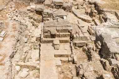 eski şehirde antik bina 