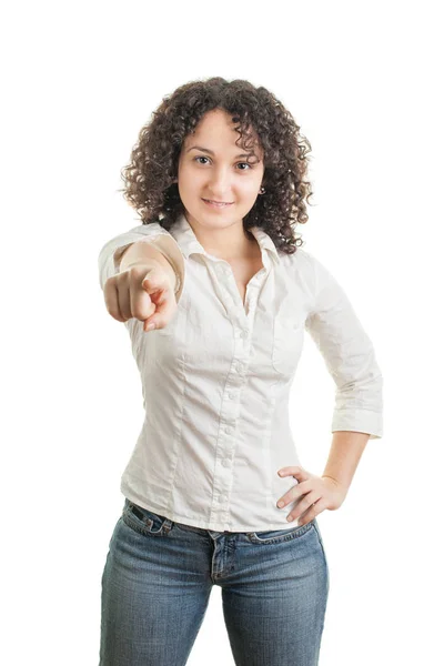 Junge Frau Zeigt Mit Dem Finger Isoliert Auf Weißem Hintergrund — Stockfoto