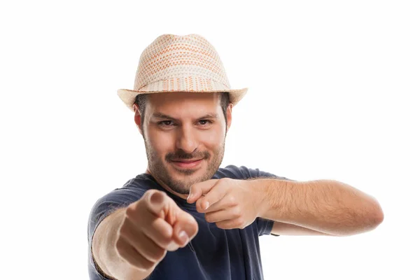 Χαρούμενη Άνθρωπος Ψάθινο Καπέλο Δίνοντας Μια Σύσταση Χέρια Του — Φωτογραφία Αρχείου