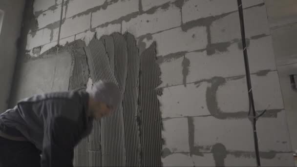 Будівельник шпаклівки стіни шпаклівки — стокове відео