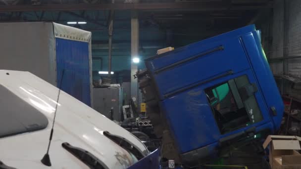 Panorama i truck service — Stockvideo