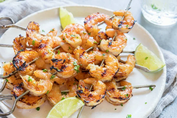 Brochetas Camarón Parrilla Con Adobo Miel Ajo Mariscos Mariscos — Foto de Stock