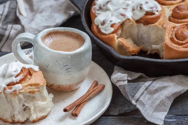 Fresh Homemade Cinnamon Buns Rolls with Cream Cheese Icing — Stock Photo, Image