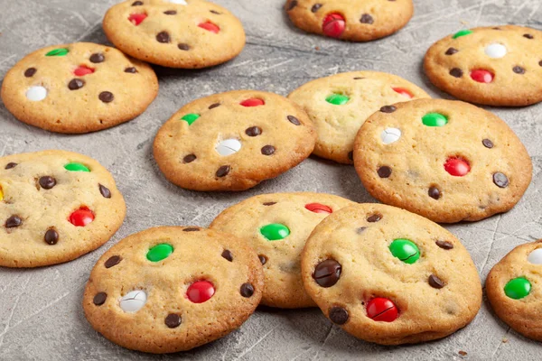 Biscotti con caramelle al cioccolato — Foto Stock