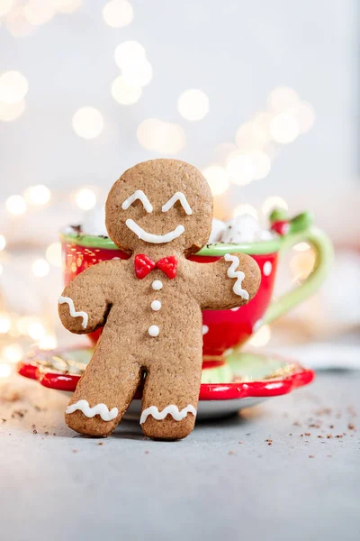 Heureux biscuit au pain d'épice homme — Photo