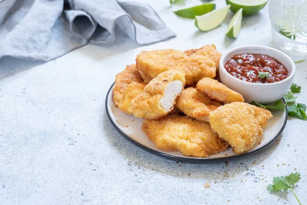 Fried crispy chicken nuggets with sauce — Stock Photo, Image
