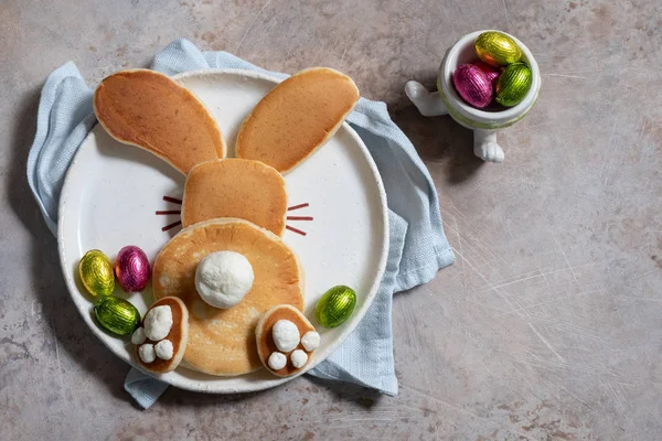 Osterhasen-Pfannkuchen — Stockfoto