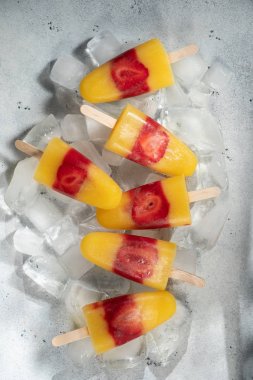 Çilekli Portakallı Dondurma