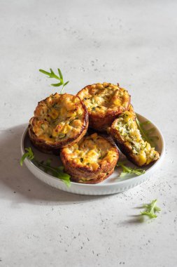 Kabak mısırlı yumurtalı kek.