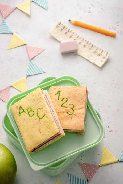 Voltar ao almoço escolar — Fotografia de Stock