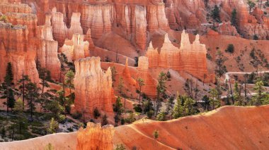 Soyut ülke. Bryce Canyon. Utah, ABD