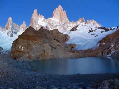 Fitz Roy Tepesi, Patagonya Dağları, Arjantin