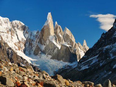 Arjantin, Patagonya 'daki ünlü Cerro Torre Dağı