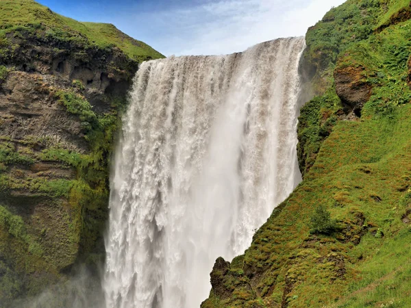 Водоспад Горах Ісландія — стокове фото