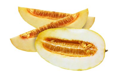 Beyaz arka plan üzerinde izole taze olgunlaşmış kavun yarım ve iki dilim
