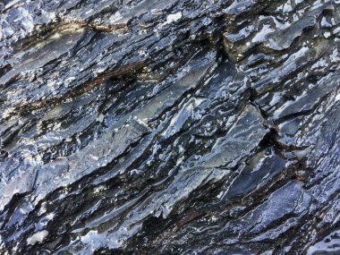 ıslak kaya, arka plan olarak taş oluşumları