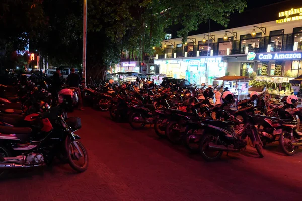 Siem Reap Kambodscha Dezember 2018 Roller Parken Nacht Rotes Nachtlicht — Stockfoto