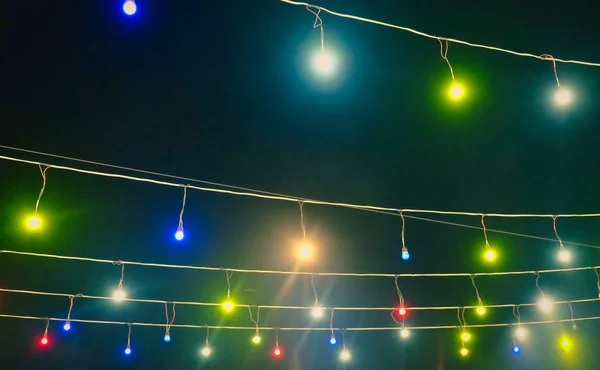 Ghirlanda Con Luci Colorate Illuminazione Decorativa Sfondo — Foto Stock
